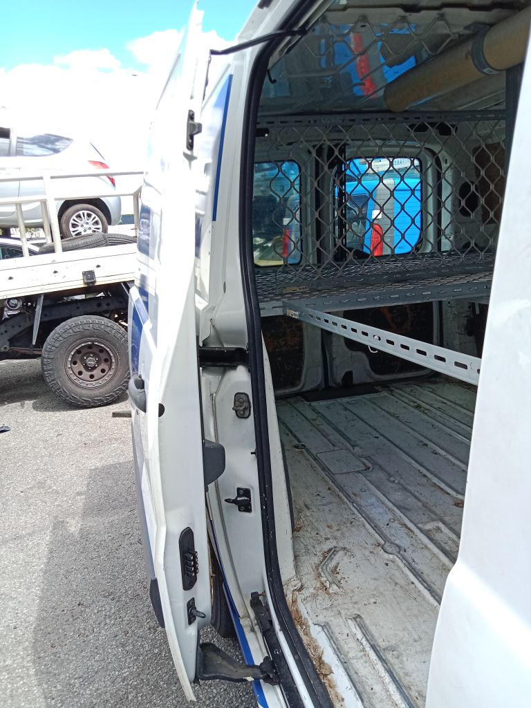 P5183 - Fiat scudo 2010 White Wrecking - Image 8