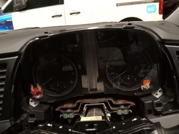 P5184 - Hyundai Elantra 2016 White Wrecking - Image 4