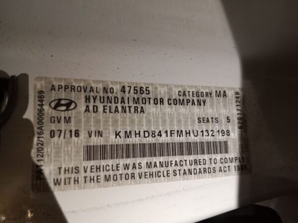 P5184 - Hyundai Elantra 2016 White Wrecking - Image 14
