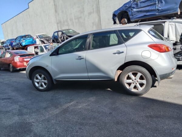 P5185 - Nissan Murano 2009 Silver Wrecking - Image 9