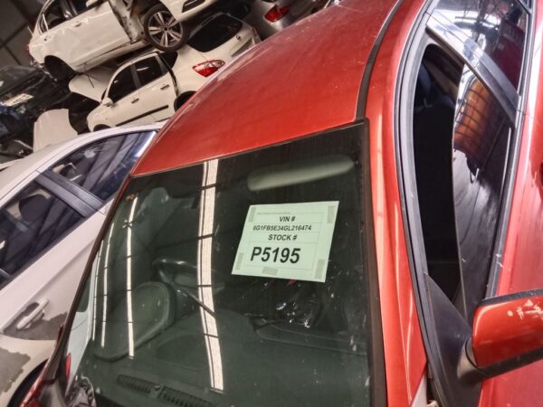 P5195 - Holden Commodore VF 2016 maroon Wrecking - Image 7