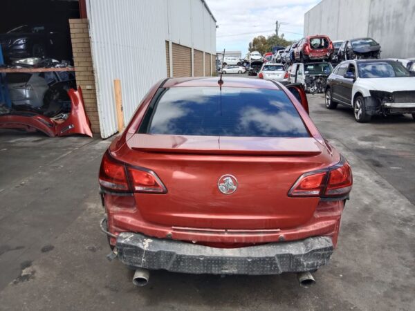 P5195 - Holden Commodore VF 2016 maroon Wrecking - Image 11