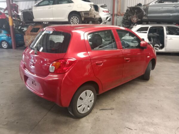 P5197 - Mitsubishi mirage 2014 Red Wrecking - Image 11