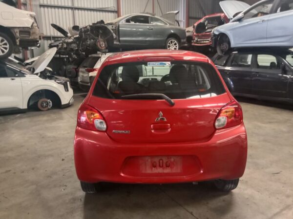 P5197 - Mitsubishi mirage 2014 Red Wrecking - Image 12