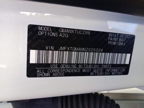 P5201 - Mitsubishi outlander 2022 White Wrecking - Image 11