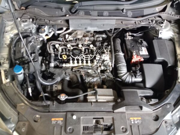 P5208 - Mazda CX-5 2014 Grey Wrecking - Image 3