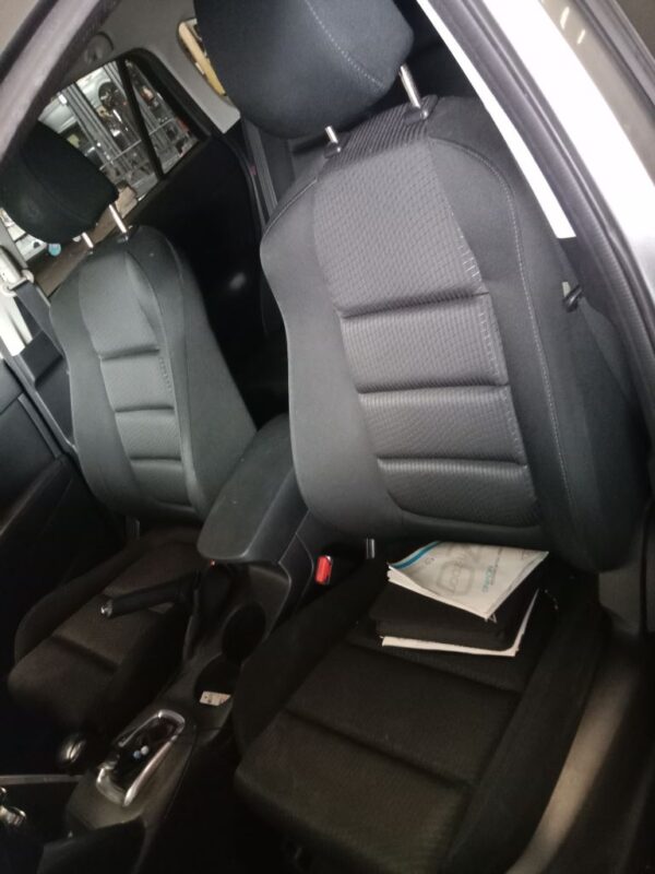 P5208 - Mazda CX-5 2014 Grey Wrecking - Image 6