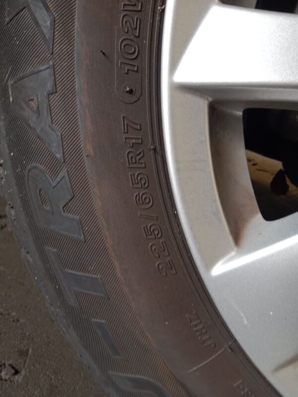 P5208 - Mazda CX-5 2014 Grey Wrecking - Image 11