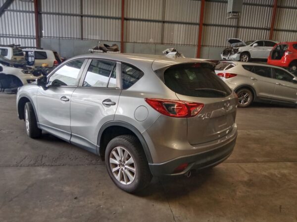 P5208 - Mazda CX-5 2014 Grey Wrecking - Image 12