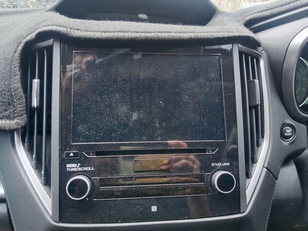 P5211 - Subaru Impreza 2017 White Wrecking - Image 7