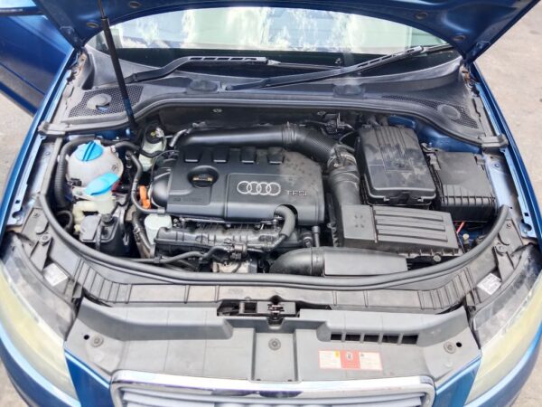 P5215 - Audi A3 2009 Blue Wrecking - Image 2