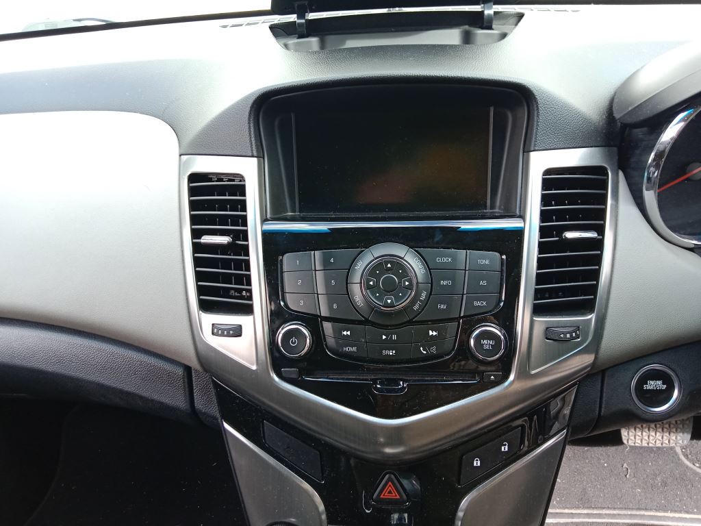 P5222 - Holden Cruze 2016 Black Wrecking - Image 6