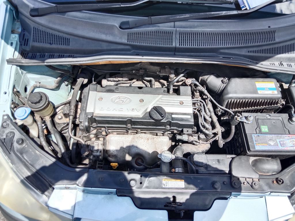 P5226 - Hyundai Getz 2007 Blue Wrecking - Image 2