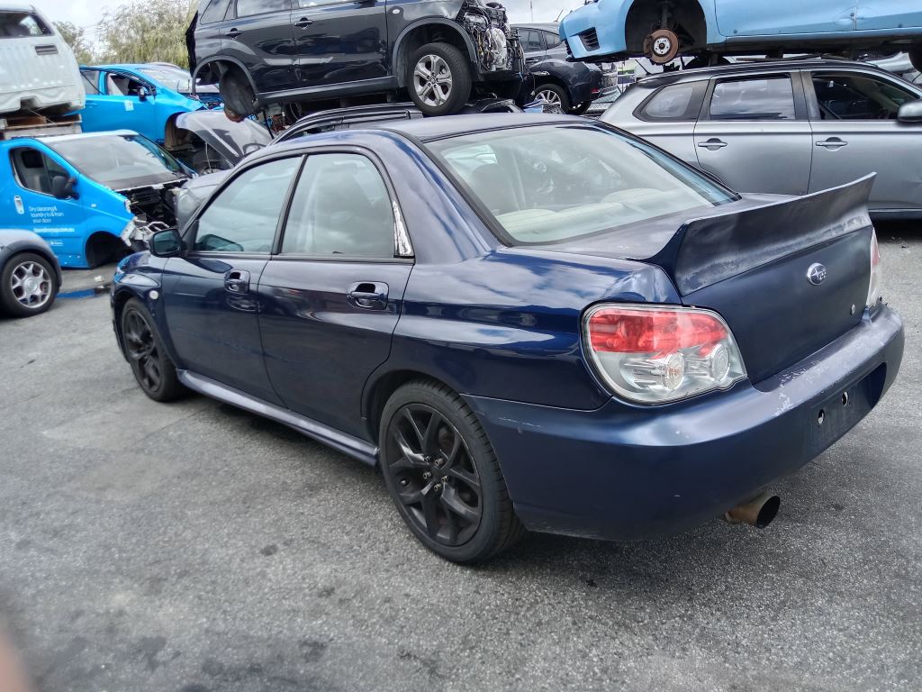P5231 - Subaru Impreza 2006 Blue Wrecking - Image 11