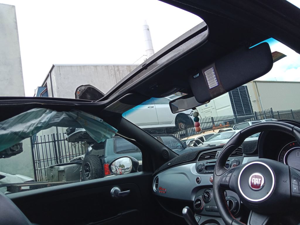 P5232 - Fiat 500 2014 Black Wrecking - Image 2