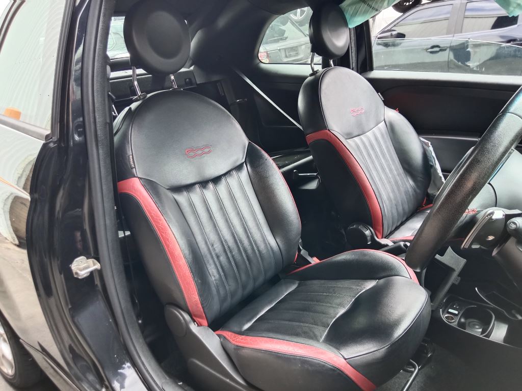P5232 - Fiat 500 2014 Black Wrecking - Image 3
