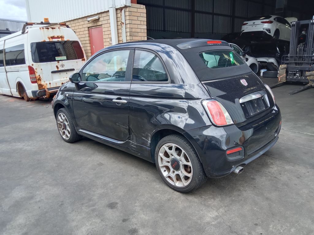 P5232 - Fiat 500 2014 Black Wrecking - Image 14