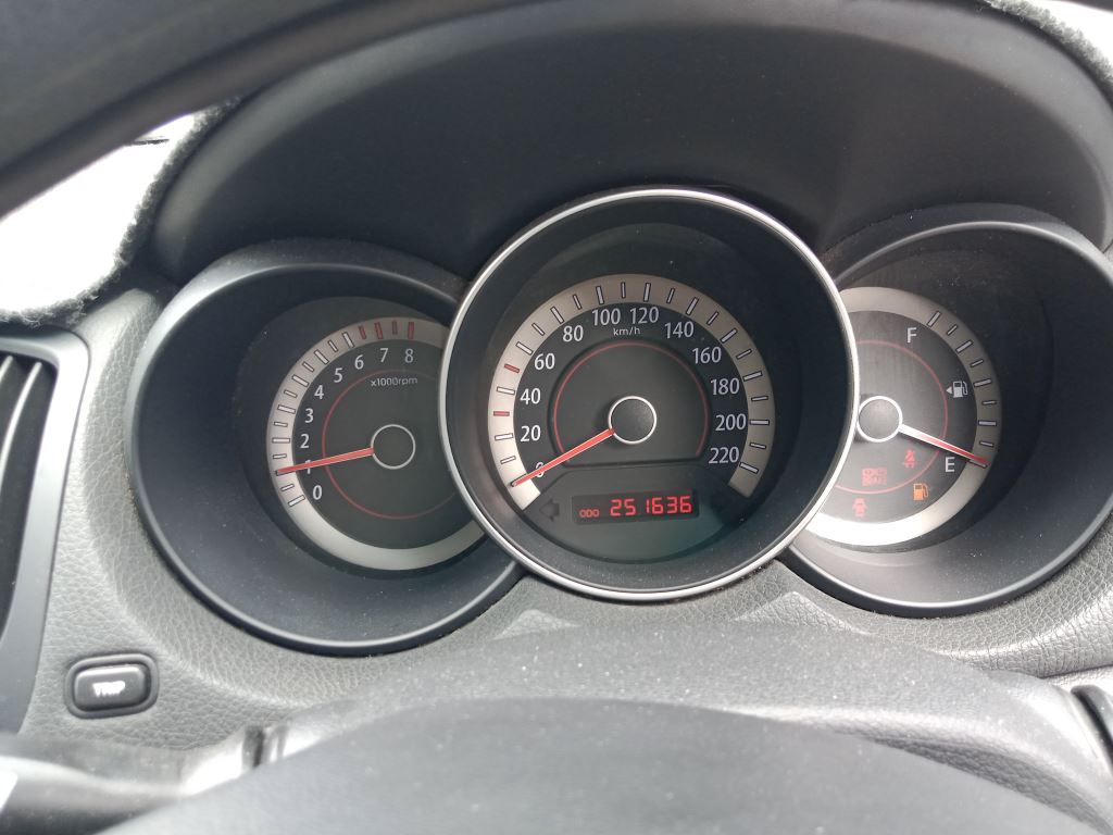 P5235 - Kia Cerato 2010 Black Wrecking - Image 6