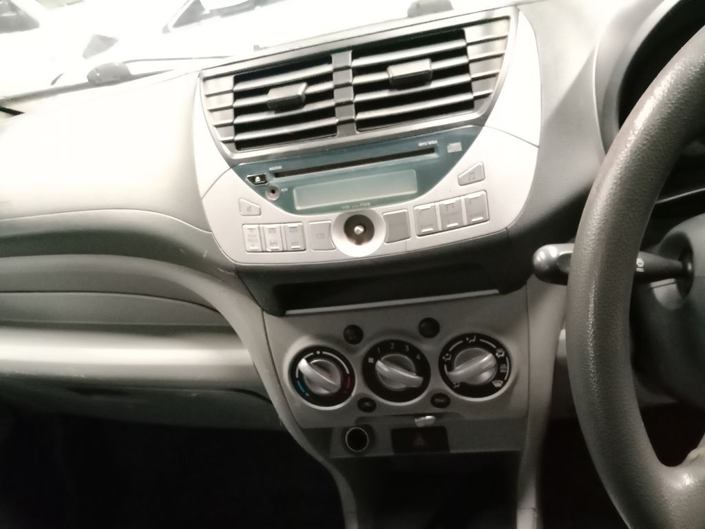 P5240 - Suzuki Alto 2009 Blue Wrecking - Image 3