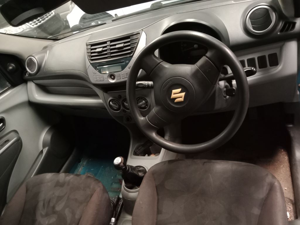 P5240 - Suzuki Alto 2009 Blue Wrecking - Image 4