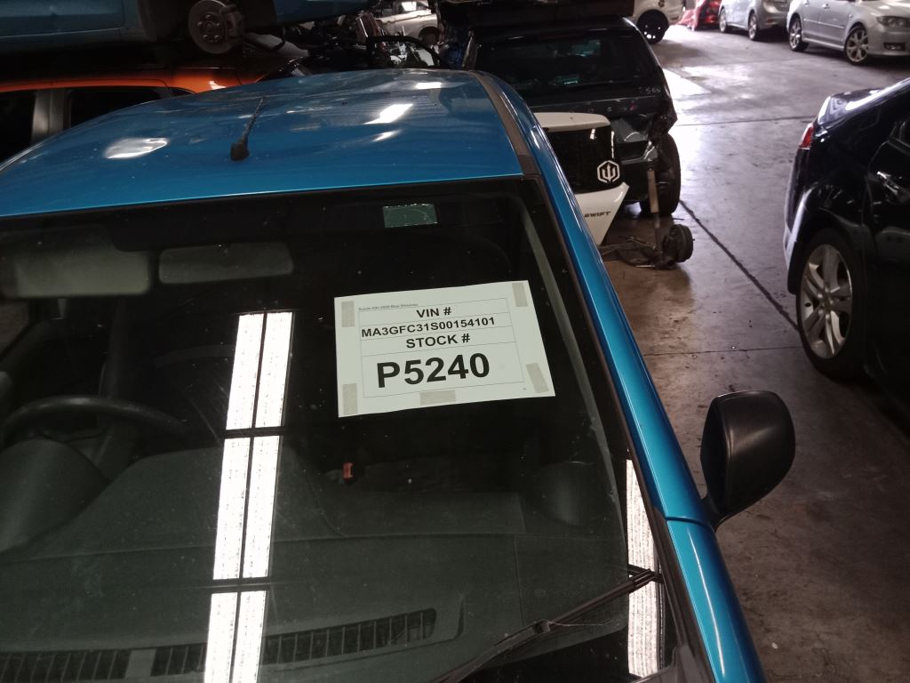 P5240 - Suzuki Alto 2009 Blue Wrecking - Image 15