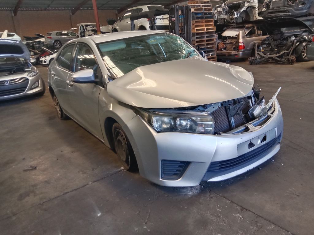P5254 - Toyota Corolla 2015 Silver Wrecking - Image 14