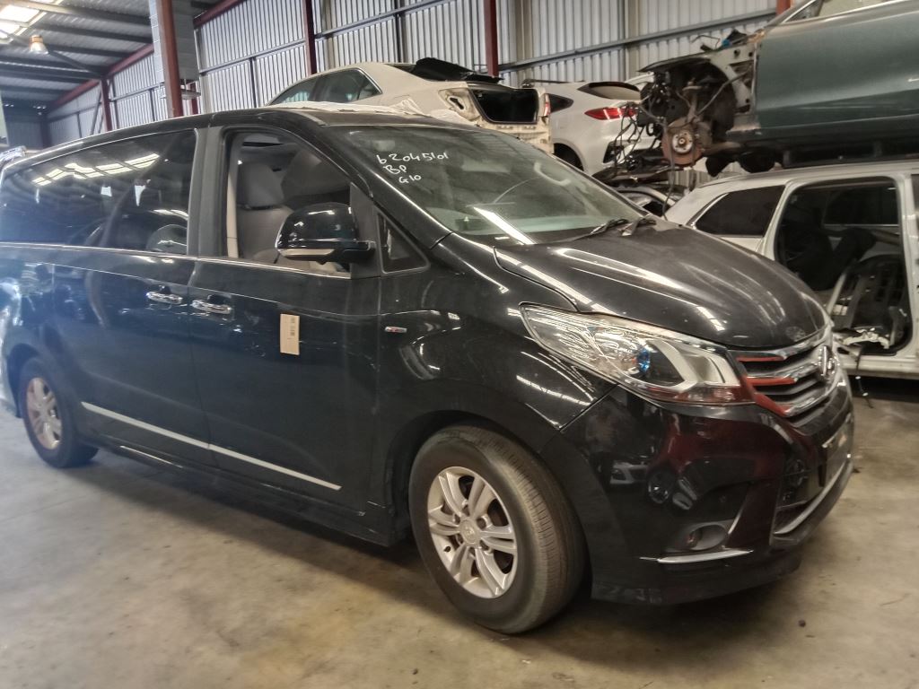 P5267 - LDV G10 SV7A Van 2018 Black Wrecking - Image 2