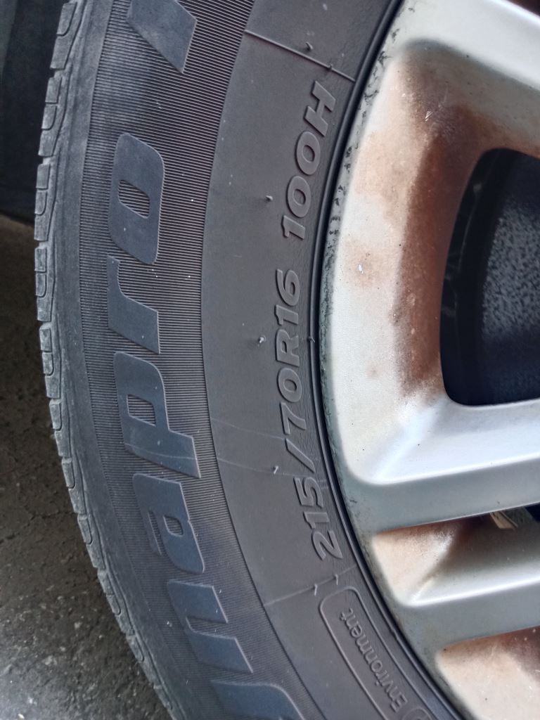 P5267 - LDV G10 SV7A Van 2018 Black Wrecking - Image 10