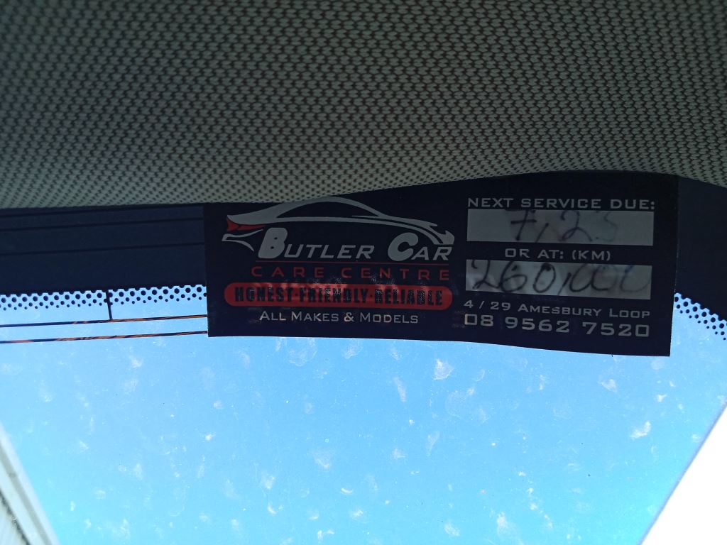 P5267 - LDV G10 SV7A Van 2018 Black Wrecking - Image 15