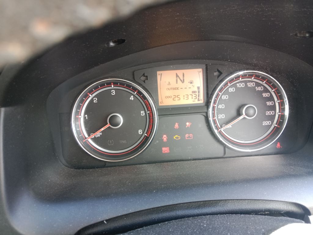 P5269 - SsangYong Korando 2012 orange Wrecking - Image 4