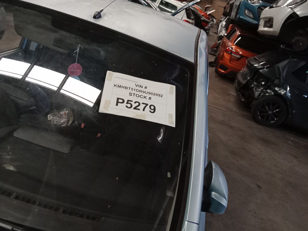 P5279 - Hyundai Getz 2009 Blue Wrecking - Image 9