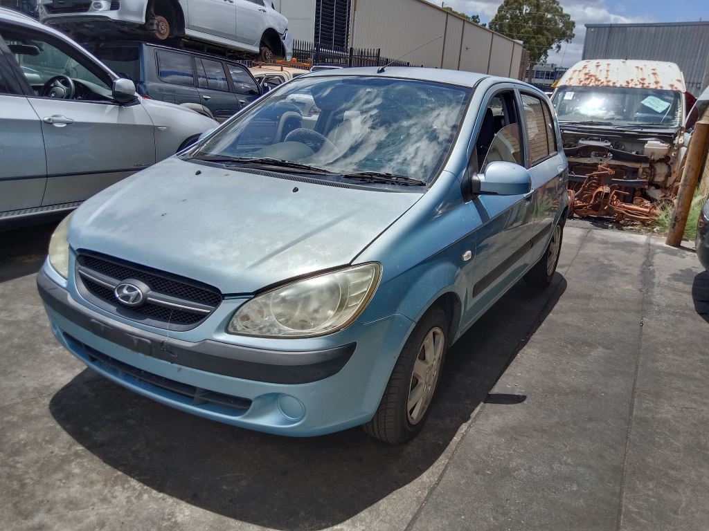 P5279 - Hyundai Getz 2009 Blue Wrecking - Image 16
