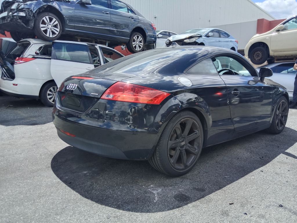 P5281 - Audi TT 2010 Black Wrecking - Image 11