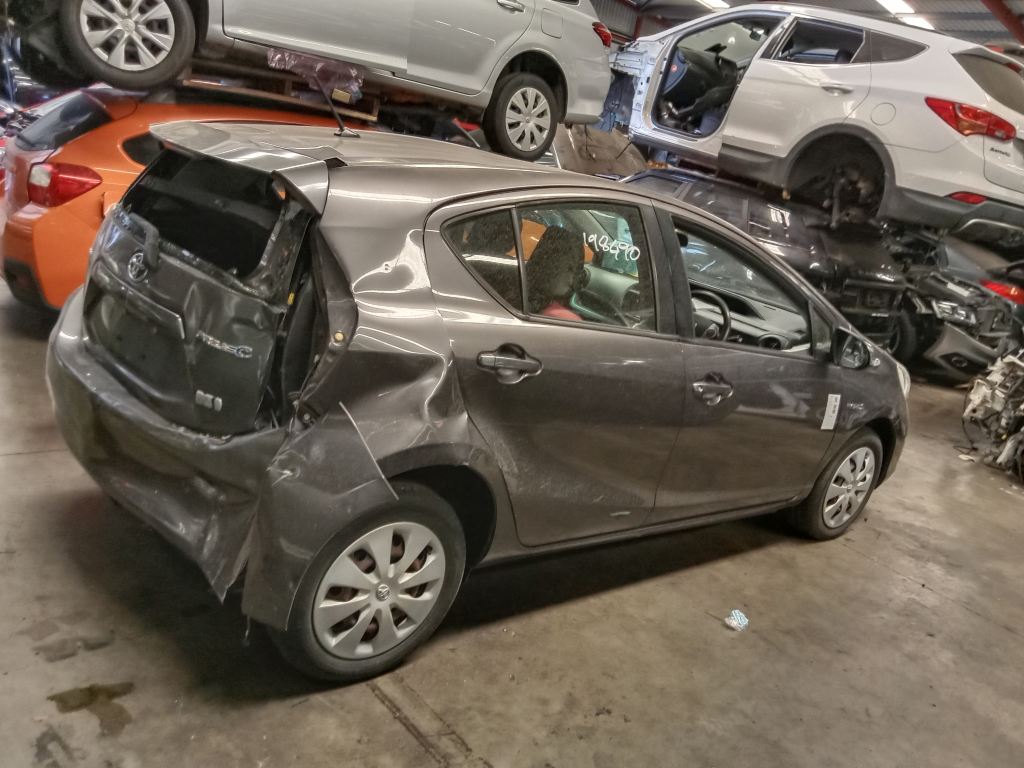 P5328 - Toyota Prius Hybrid 2014 Grey Wrecking - Image 15