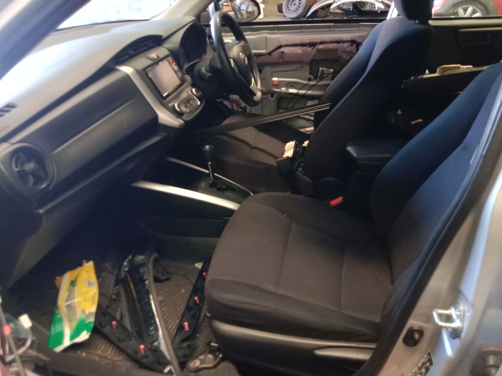 P5329 - Toyota corolla fielder 2016 Silver Wrecking - Image 6