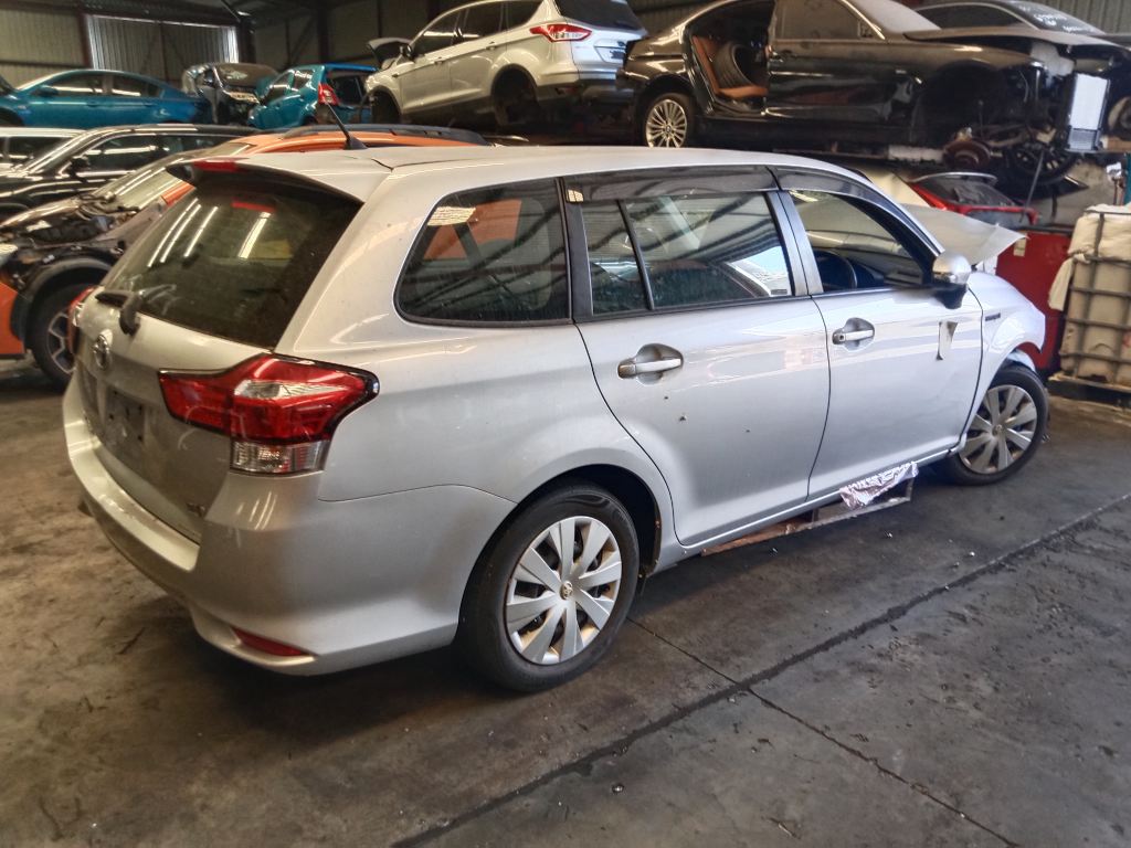 P5329 - Toyota corolla fielder 2016 Silver Wrecking - Image 14