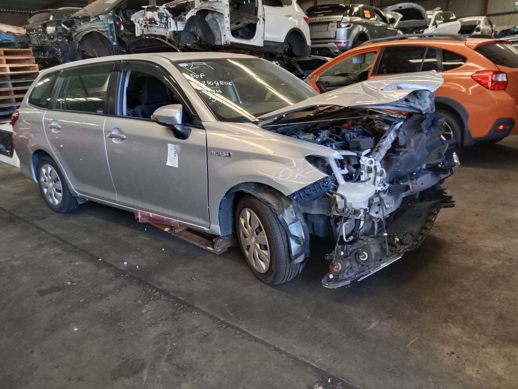 P5329 - Toyota corolla fielder 2016 Silver Wrecking - Image 15