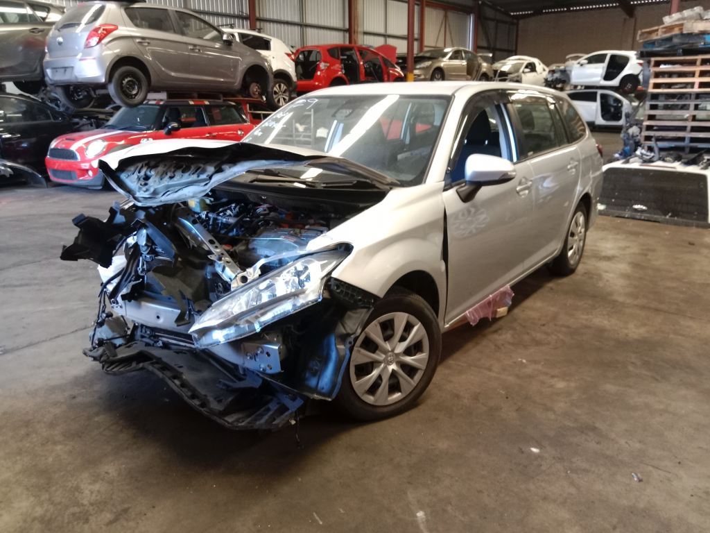 P5329 - Toyota corolla fielder 2016 Silver Wrecking - Image 16