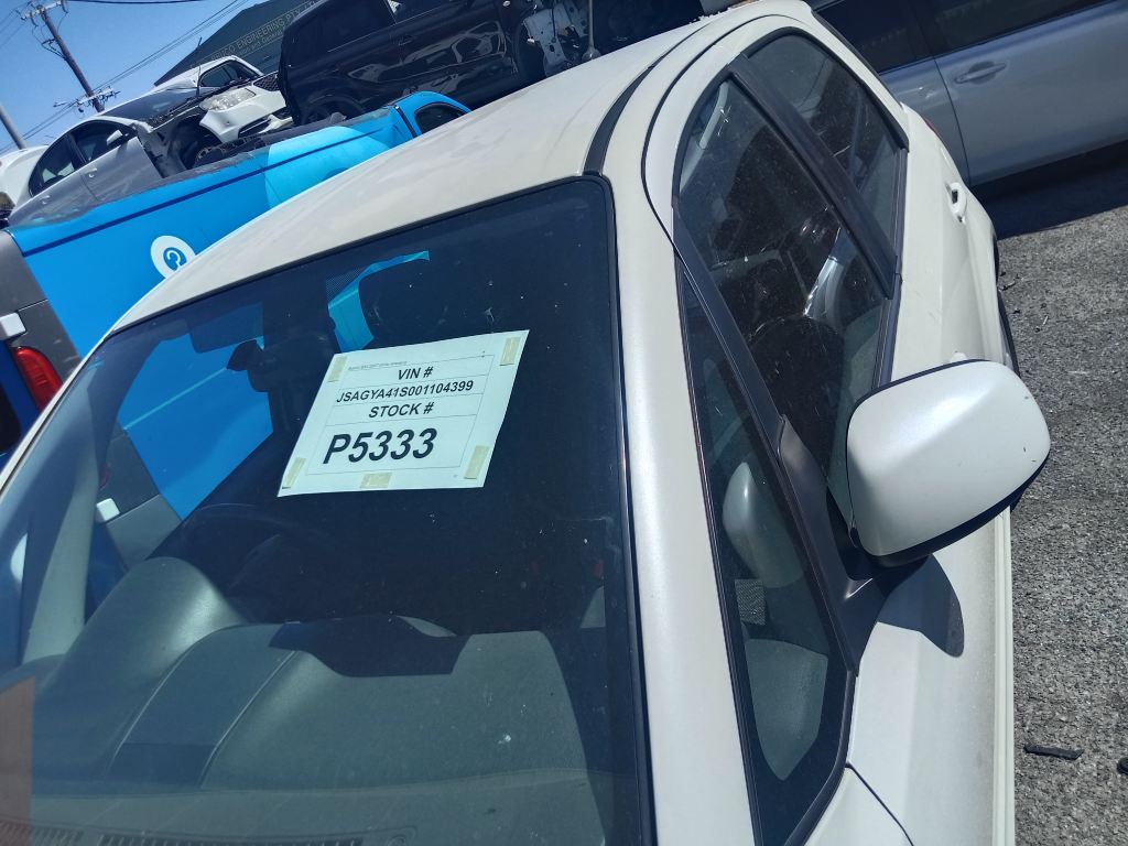 P5333 - Suzuki SX4 2007 White Wrecking - Image 2