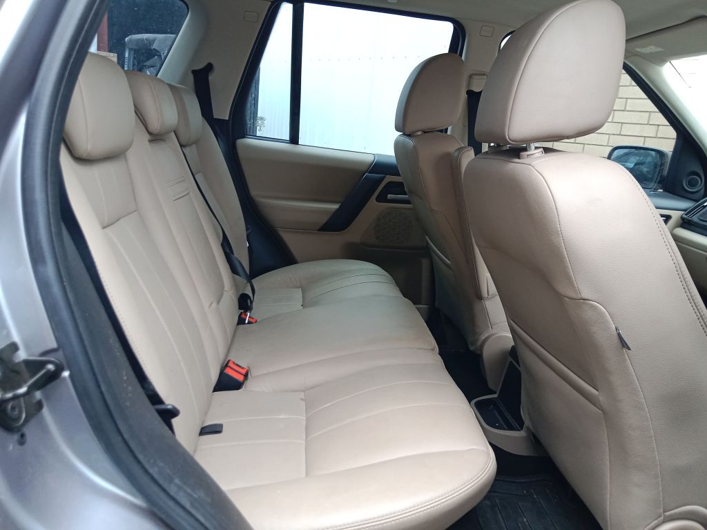 P5347 - Land Rover Freelander 2 2013 Grey Wrecking - Image 5