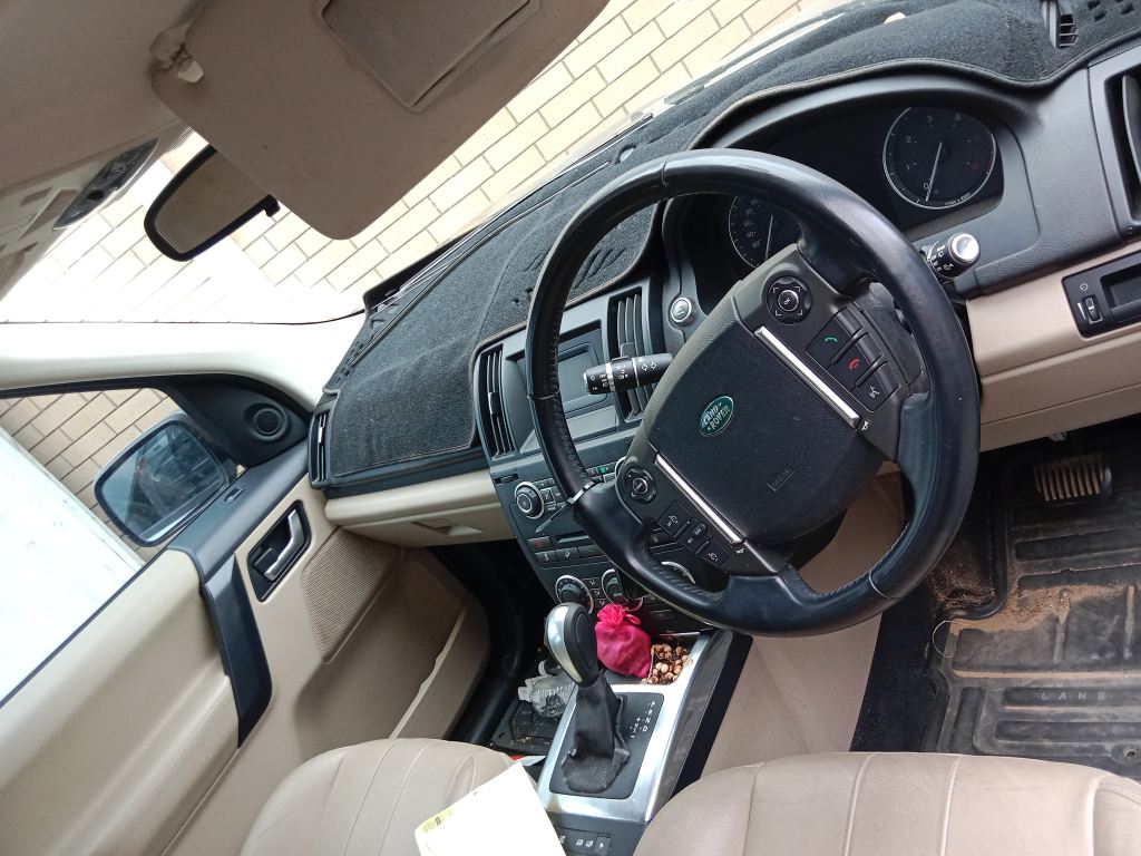 P5347 - Land Rover Freelander 2 2013 Grey Wrecking - Image 6