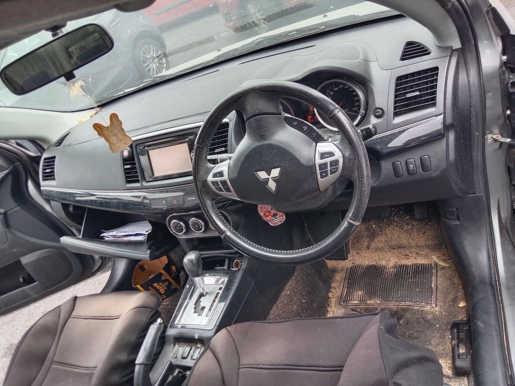 P5348 - Mitsubishi Lancer 2012 Grey Wrecking - Image 3