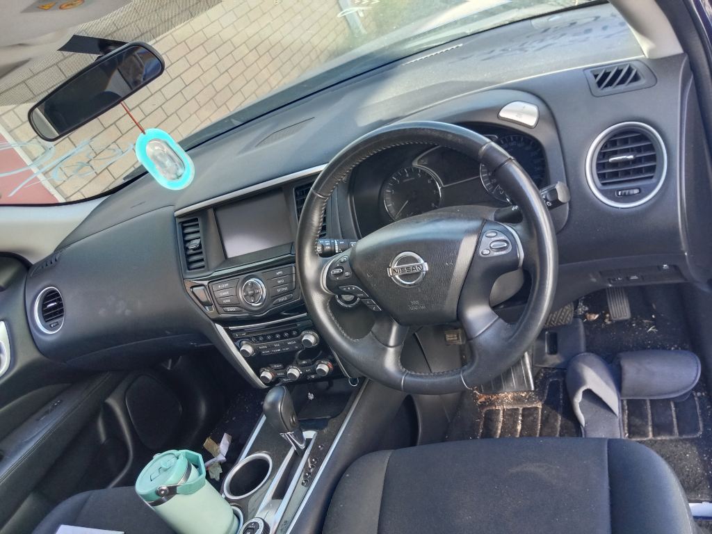 P5360 - Nissan Pathfinder 2019 Blue Wrecking - Image 6