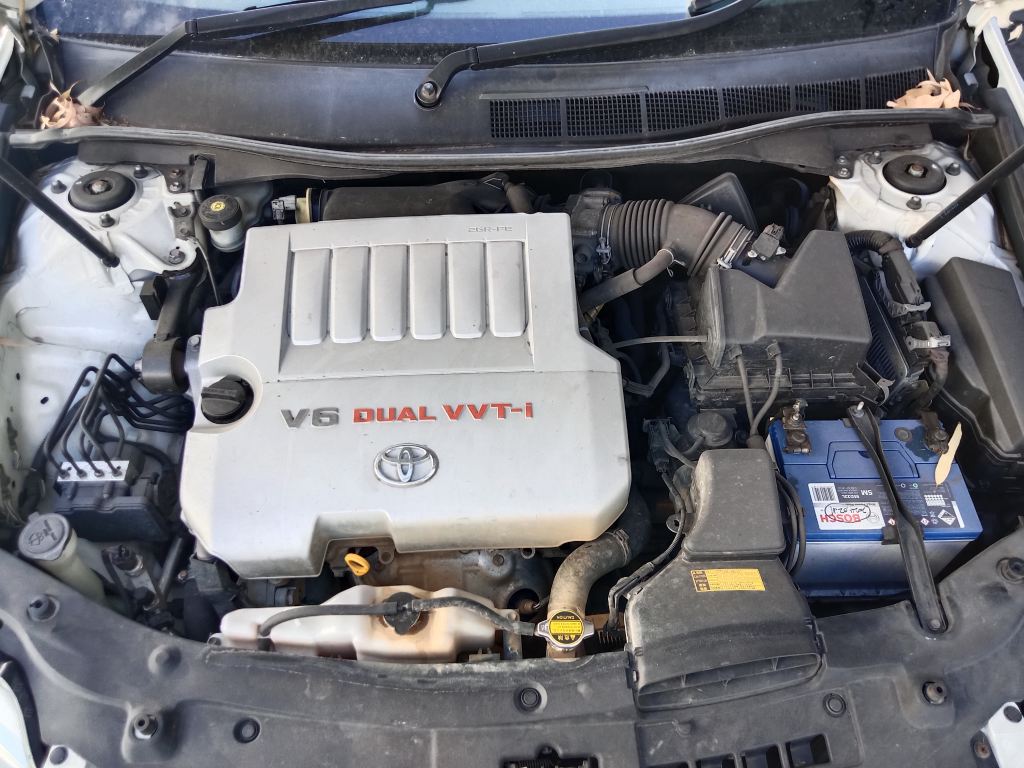 P5363 - Toyota Aurion 2012 White Wrecking - Image 3