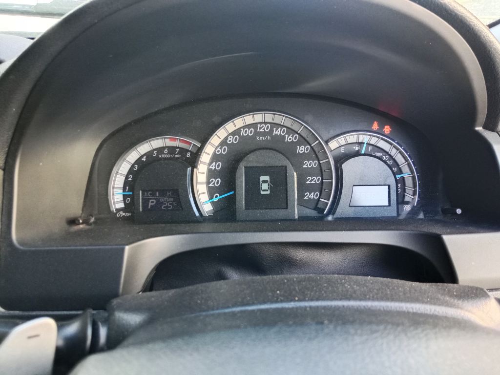 P5363 - Toyota Aurion 2012 White Wrecking - Image 7