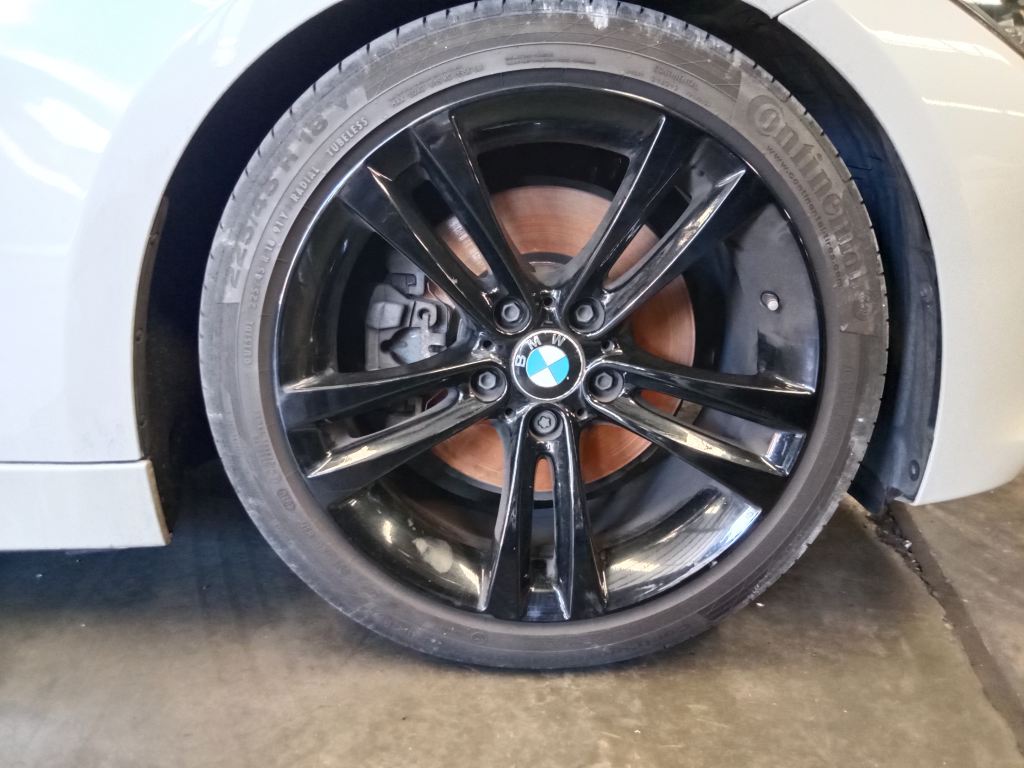 P5365 - BMW 3 Series F30 2012 White Wrecking - Image 5