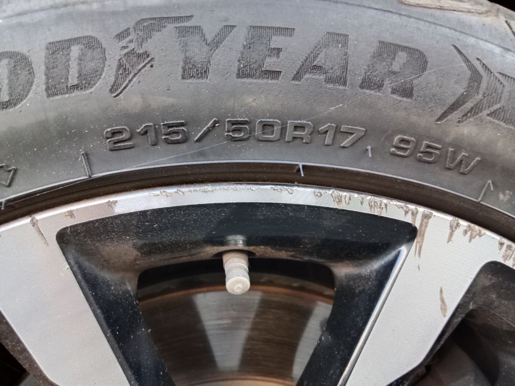 P5374 - Hyundai i40 2016 Blue Wrecking - Image 4