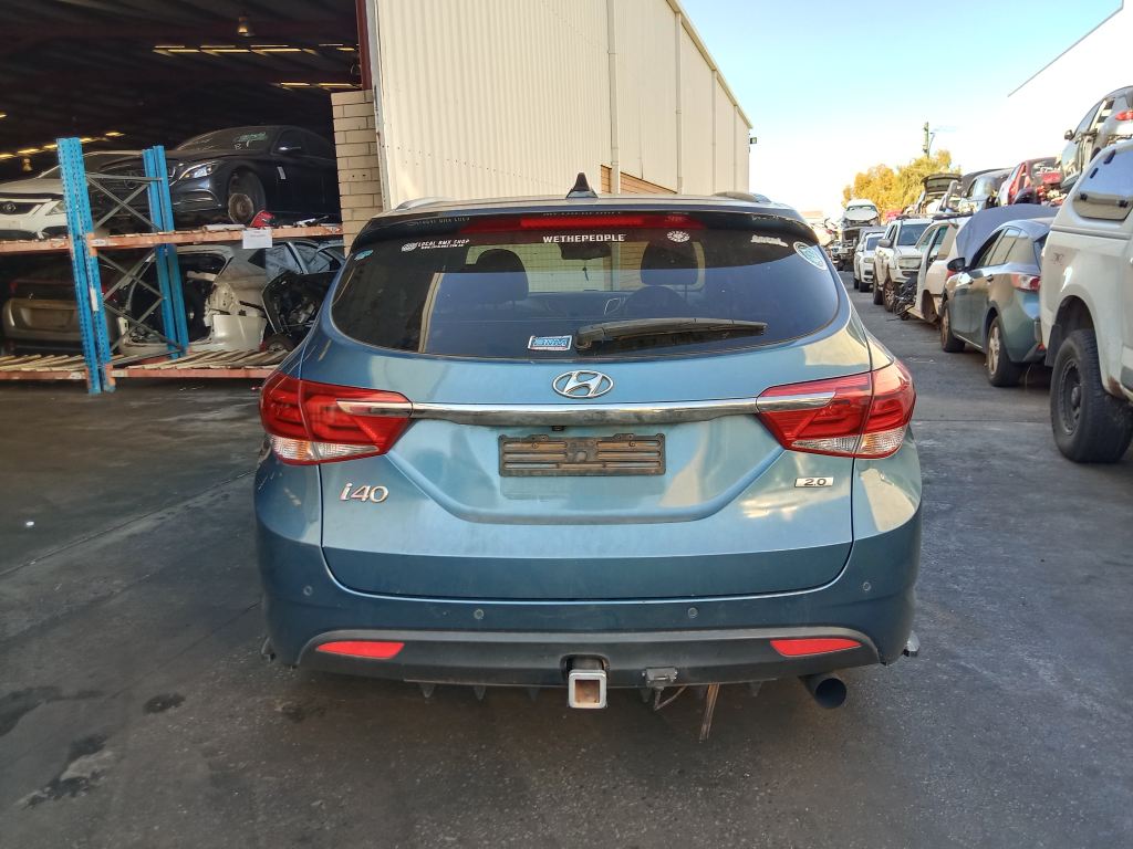 P5374 - Hyundai i40 2016 Blue Wrecking - Image 14