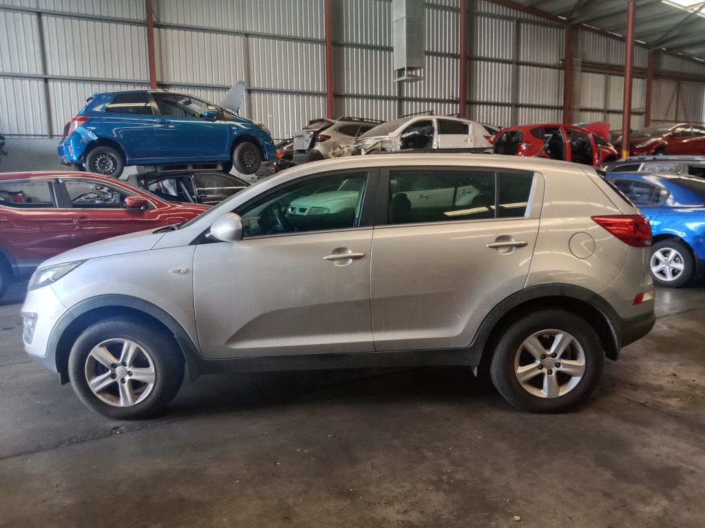 P5375 - Kia Sportage 2014 Silver Wrecking - Image 13
