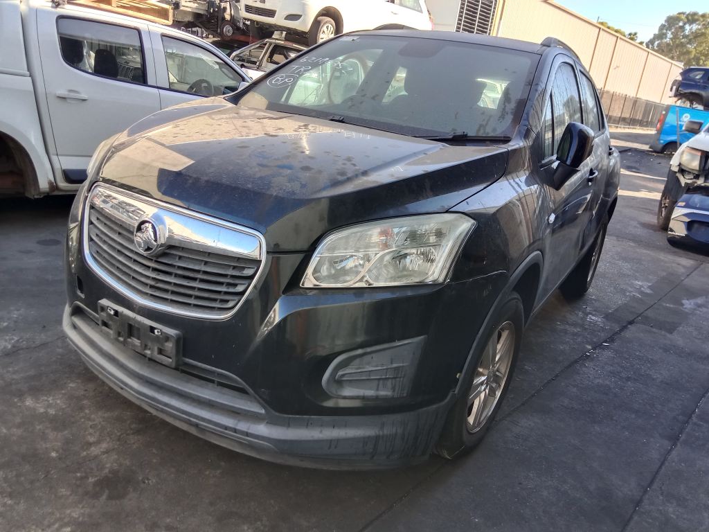 P5395 - Holden Trax 2016 Black Wrecking